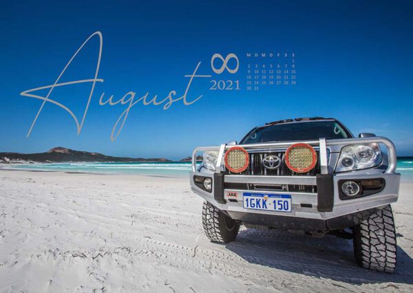 Geländewagen am Strand