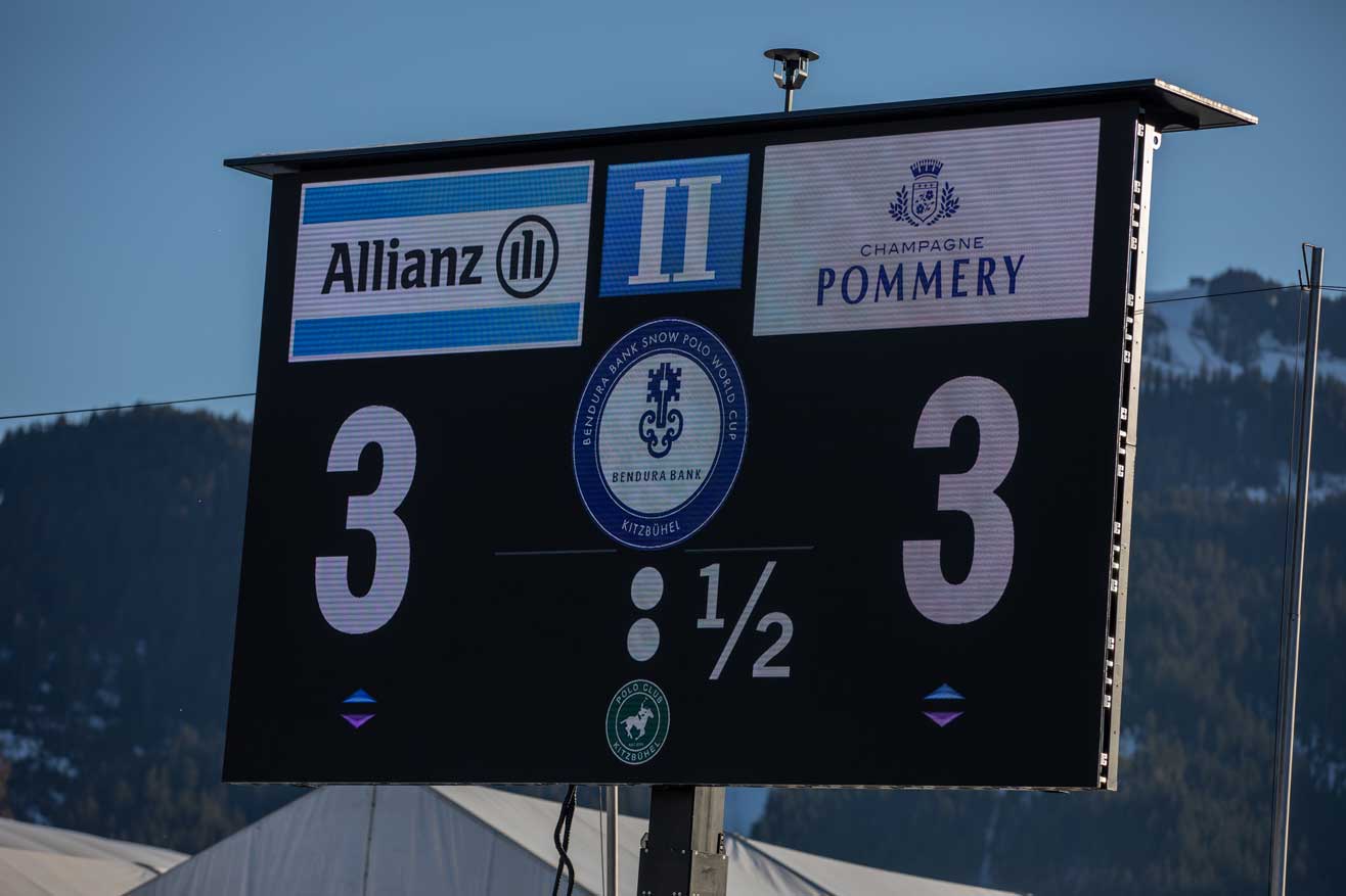 Anzeigentafel beim Snow Polo Kitzbühel 2026